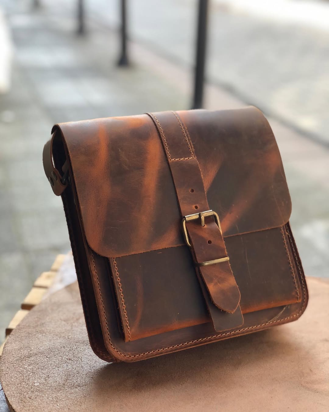 Clutches & Wallets
